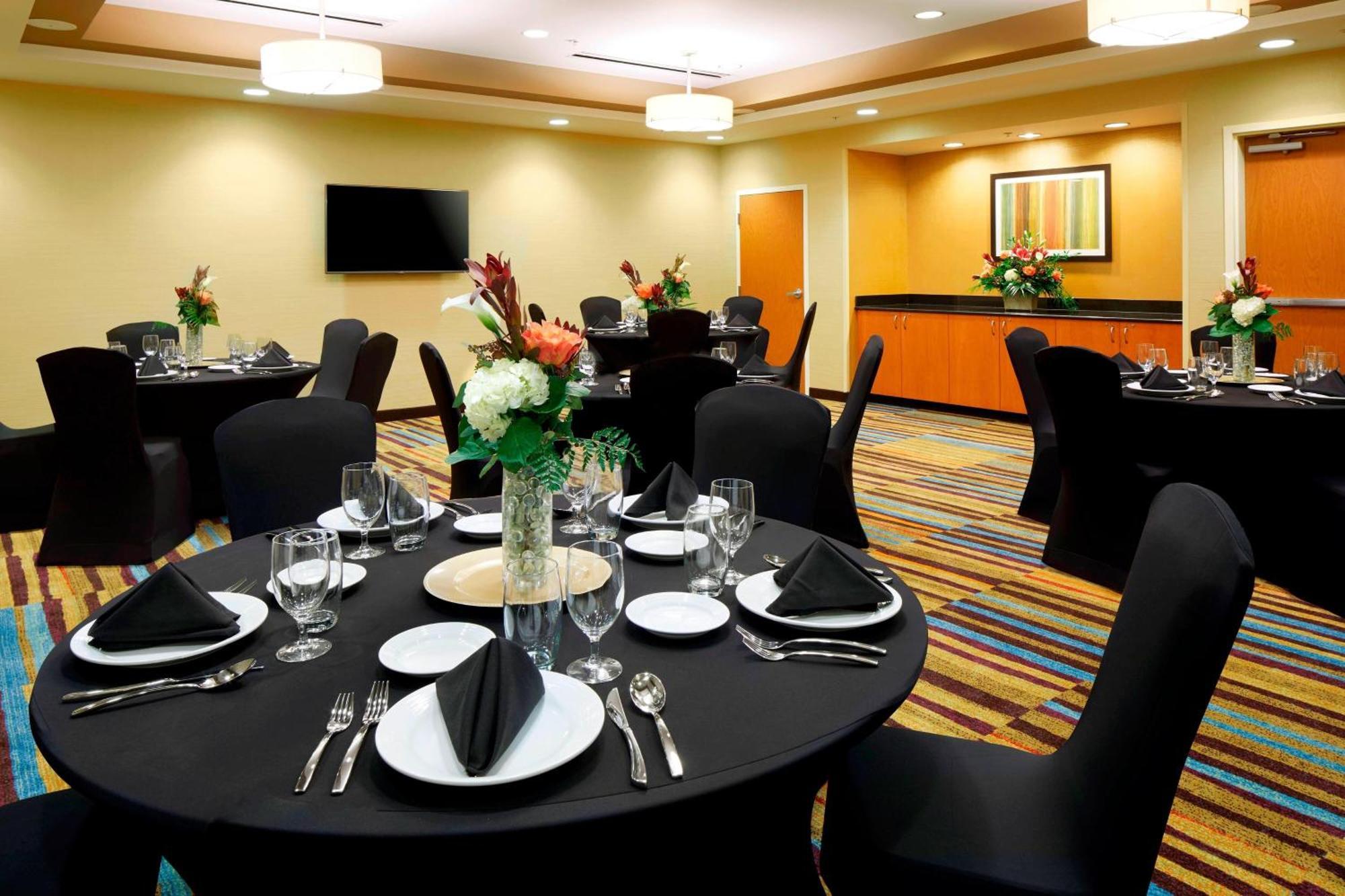 Fairfield Inn & Suites By Marriott Cumberland Eksteriør billede
