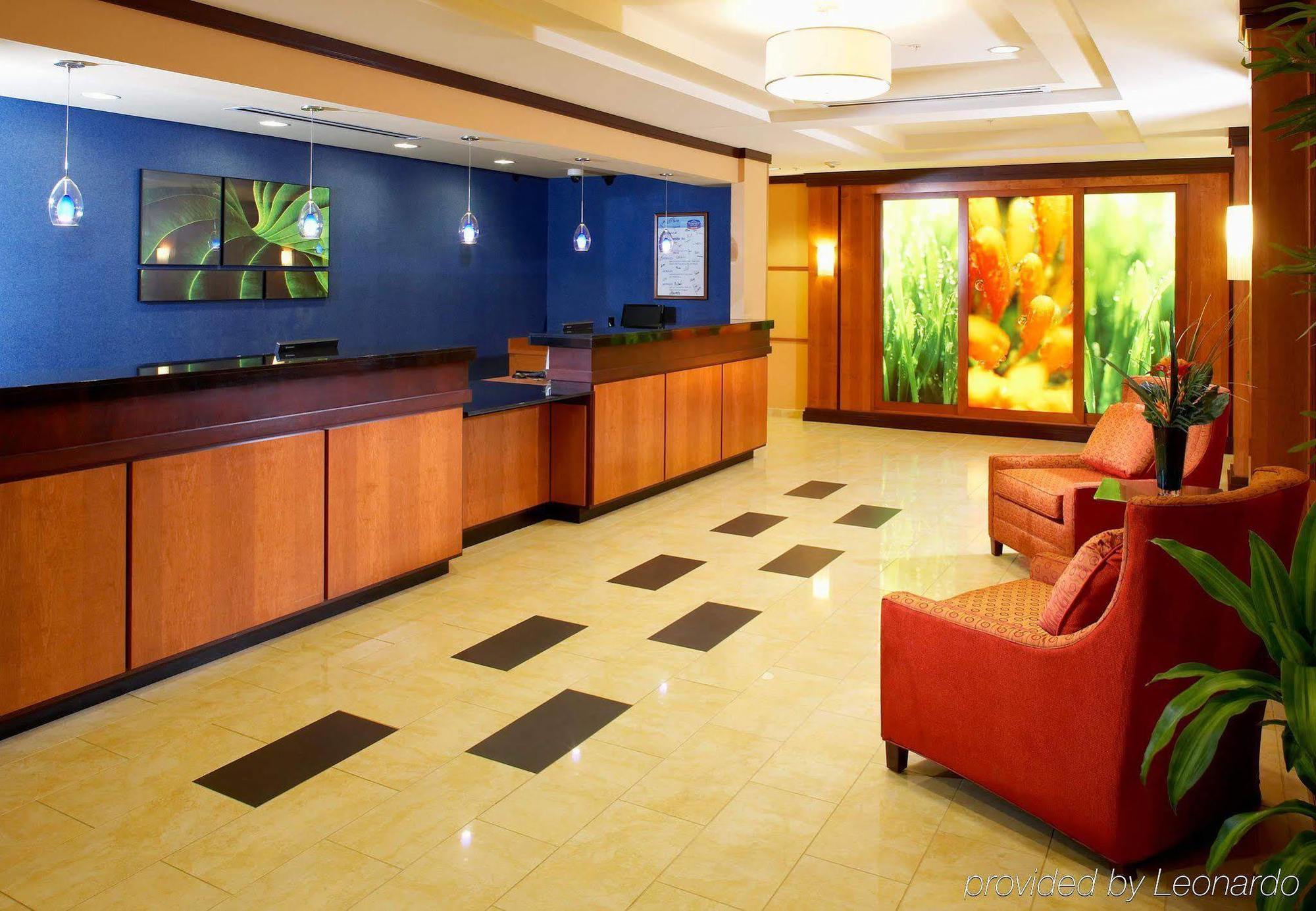 Fairfield Inn & Suites By Marriott Cumberland Interiør billede