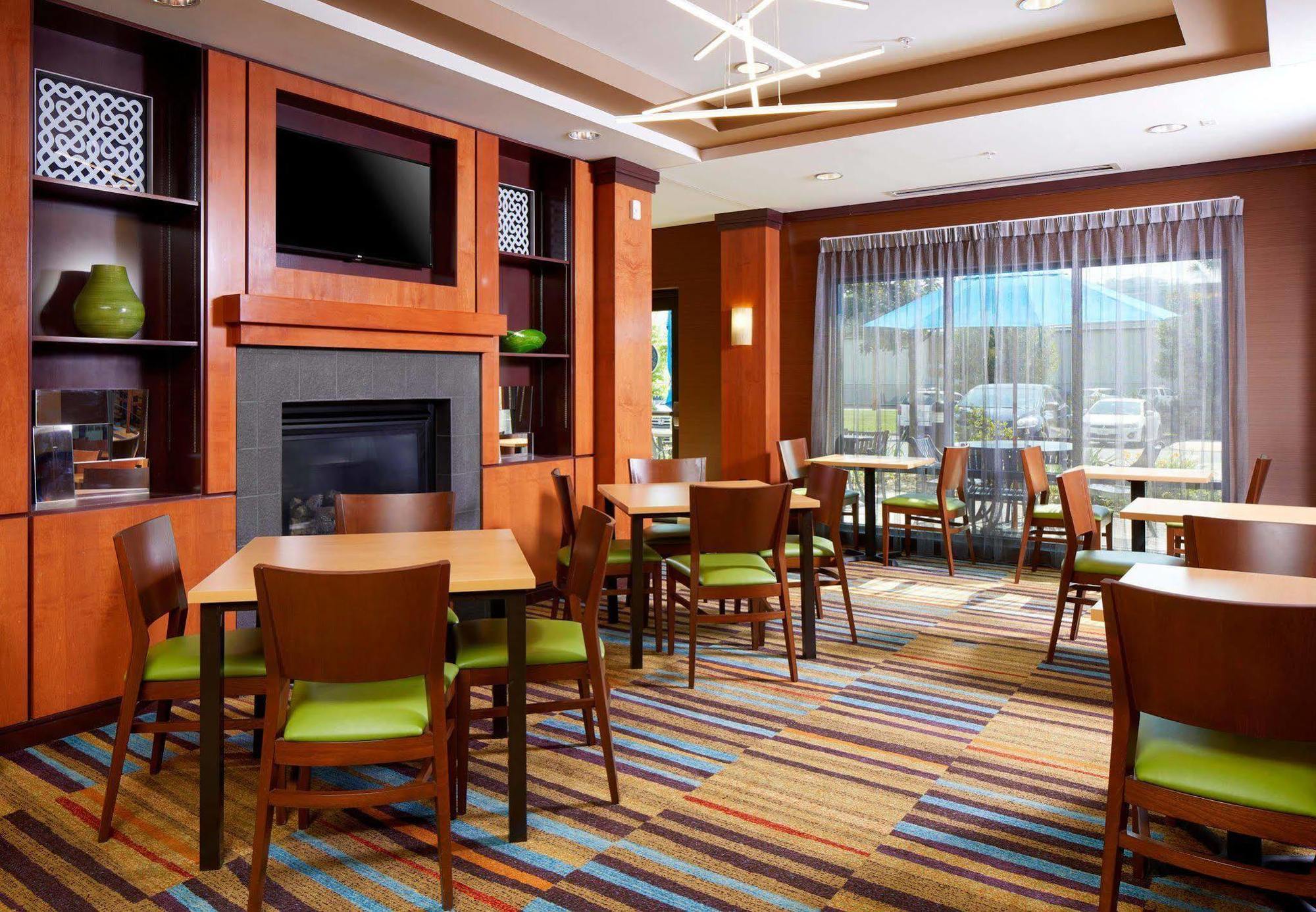Fairfield Inn & Suites By Marriott Cumberland Eksteriør billede